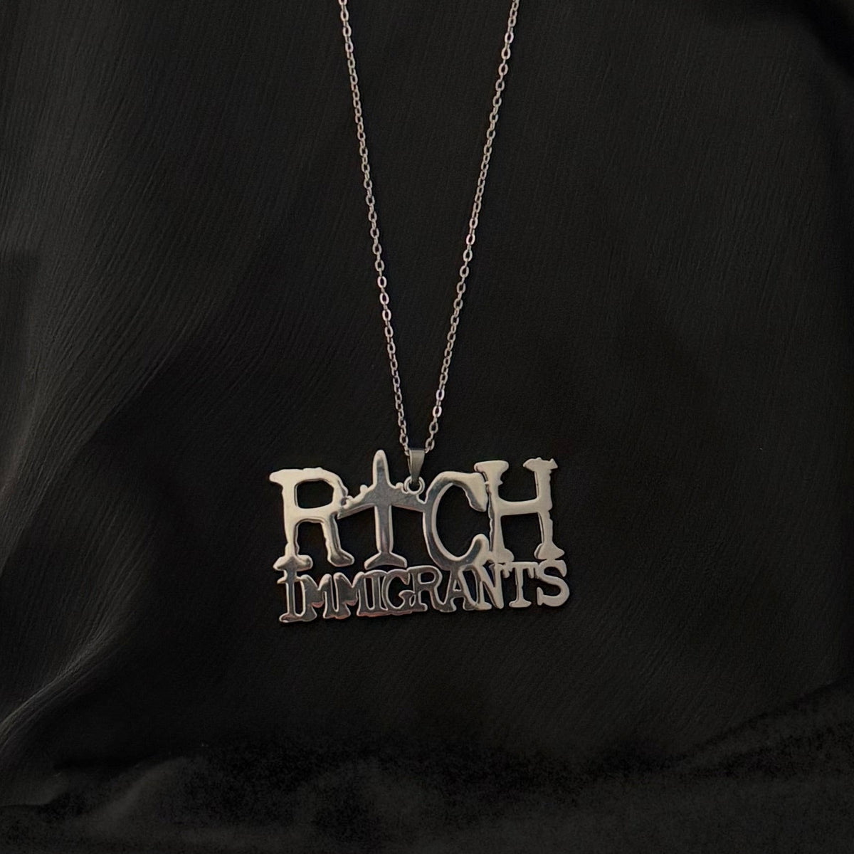 Rich Immigrants - Rich Icon Chain (Silver)